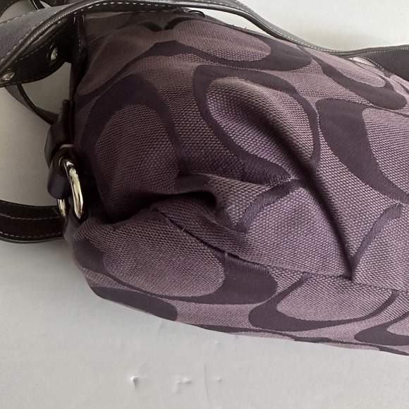 Coach Signature East West Duffle Purple‎ Leather Trim Handbag F15068 2010 READ - Picture 14 of 16